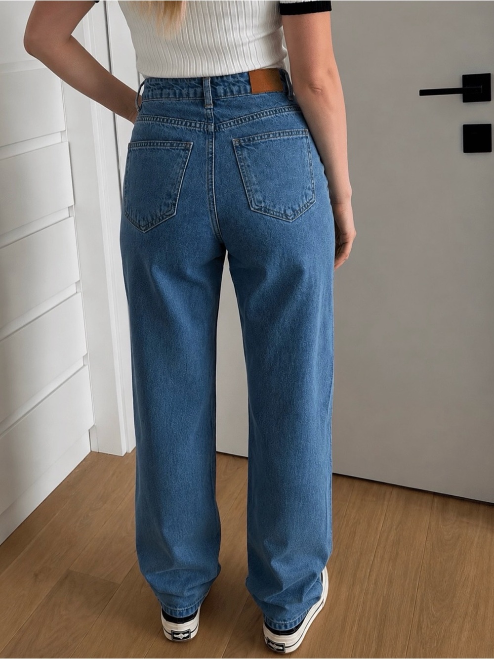 Y2K High Rise Wide Leg Jeans with Distressed Skirt Overlay XS/S - Picture 2 of 2